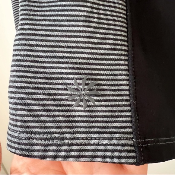 Athleta Spotlight Black and Gray Pin Stripe Pullover Long Sleeve Active … - Picture 9 of 14